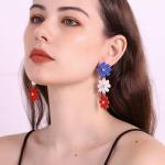 RUOFFETA Raffia Daisy Flower Earrings, Raffia Straw Wrapped Daisy Drop Dangle Earrings Summer Tropical Beach Jewelry(Red, White and Blue)
