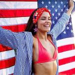 CEALXHENY Crystal Pearl Knotted Headbands - Patriotic Hair Accessory for Women, American Flag Outfits for Independence Day, Memorial Day Party Favors (USA-Red)