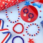 BOARDFEB Patriotic Crystal Beads, 1000PCS Red White Blue Bead for Jewelry Making, 4th of July American Patriotic Glass Beads 4/6/8 mm Craft Beads for Independence Day Bracelets Necklace Earrings