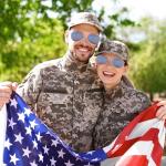 Seifar American Flag Costume Cape,Retro 80's Patriotic Flag Outfits Sunglasses Headband Bracelets for 4th of July Independence Day Memorial Day Celebration Party Accessories for Men Women