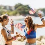 Moon Boat 144PCS 4th/Fourth of July Accessories Party Favors: Patriotic Silicone Rubber Bracelets Bulk USA Flag Wristbands American Memorial Day Decorations Gifts Supplies