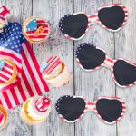 Shyyween 24 Pcs Heart Shaped American Flag Sunglasses Bulk USA Flag Glasses Retro Love Shaped Sunglasses for Women Men Independence Day Patriotic Party Decoration