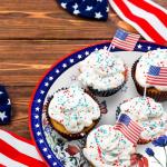 Temicle 50 Pcs Patriotic Wildflower Oval Paper Plates – 9" x 11" Red White Blue Floral Butterfly Disposable Plates for 4th of July, Memorial Day, BBQs, and Summer Patriotic Celebrations