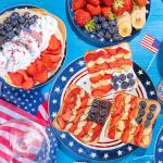 Jinei 4 Pcs 10 Inch 4th of July China Plates Patriotic American Flag Independence Day Ceramic Flat Dinner Dessert Plates for Fourth of July Memorial Day Veterans Party Dinnerware Decorations Supplies