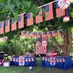 USA Flag Banner - 100 Mini Flags for Events