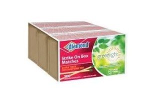Diamond Strike-On Box Matches - 900 Count