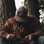 The Bear Essentials 6" x 1/2" Large Ferro Rod & Tungsten Striker - Fire Starter Survival Kit, Reflective Paracord, Waxed Hemp & Burlap Sack -20,000+ Strikes