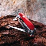 Victorinox Swiss Champ Swiss Army Knife, 33 Functions, Swiss Made Pocket Knife with Large Blade, Screwdriver, Chisel and Combination Pliers - Red
