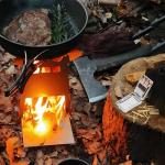 Metal Match Box Case with Friction Plate Portable Matchstick Holder Storage Case Reusable One Button Stainless Steel Dampproof Fireplace Starter for Outdoor Camping