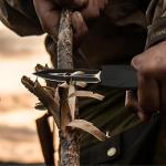 Portable Outdoor Hunting Knife, With Glass Breaker, Suitable For Camping, Hunting, Survival (3-5 Days Deliveried)