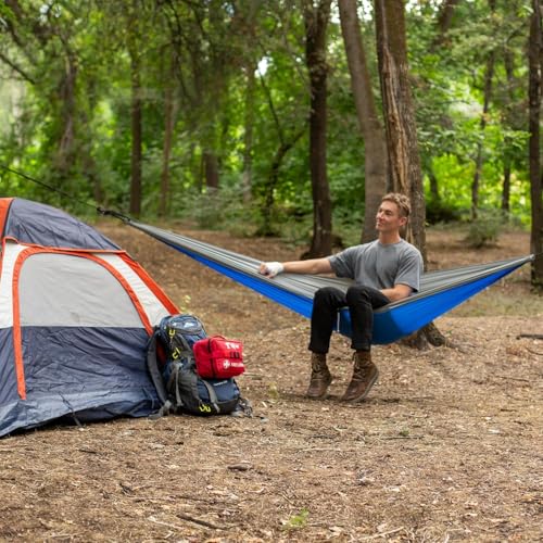 Comprehensive 326 Piece Waterproof First Aid Kit