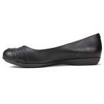 Cliffs by White Mountain Clara Black Ballet Flats