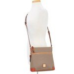 Dooney & Bourke Women's Crossbody in Pebble Grain Leather, Large Handbag with Adjustable Shoulder Strap, Taupe