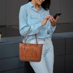 Leather Purse For Women - Real Leather Tote For Women - Ladies Shoulder Handbag For Work, Travel, Casual Use (Tan Washed)