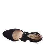 LifeStride Womens Gallery Pump, Black, 8 Wide US