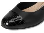 Clarks Collection Women's Juliet Rise Ballet Flat, Black Leather, 8.5 M US