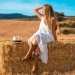 Rollda Cowgirl Boots Cowboy Boots for Women Square Toe Mid Calf Western Boots Ladies Fashion Boots with Chunky Heel Brown Size 9