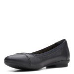 Clarks Women's Black Leather Ballet Flats, Size 8
