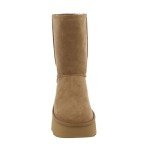UGG Women's Classic Short Boot in Chestnut
