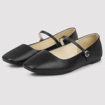 Chic Black Mary Jane Flats with Adjustable Strap