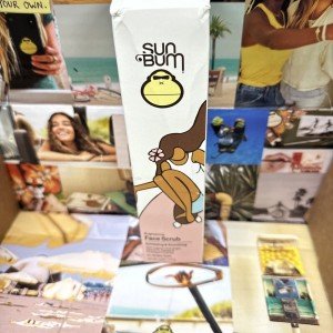 Sun Bum Vegan Face Scrub: Exfoliate & Smooth