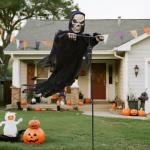 7.8Ft Flying Skull Reaper Halloween Yard Decoration