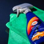 Turtle Wax T-477R ICE Spray Wax, Ultimate High Shine Wax Finish, For Use on Car Paint, Trim and Plastics, Safe for Motorcycles, RV's, Trucks and More, 20 oz. (Pack of 1)