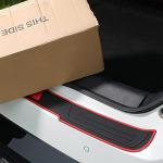 Rear Bumper Guard Protector for Car, Universal Black Rubber Scratch-Resistant Non-Slip Trunk Door Protector for Most Cars, Car Exterior Accessories (Black/Red)