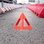 Unomor Reflective Road Safety Triangle Kit