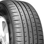 Kumho Solus TA31 All-Season Tire 215/55R17