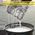 KOCHCHEMIE - Ceramic Effect Shampoo (Ces) - High-Gloss Car Wash & Sealant – Hydrophobic Protection for Coated Surfaces – Berry Almond Scent - 1 Liter