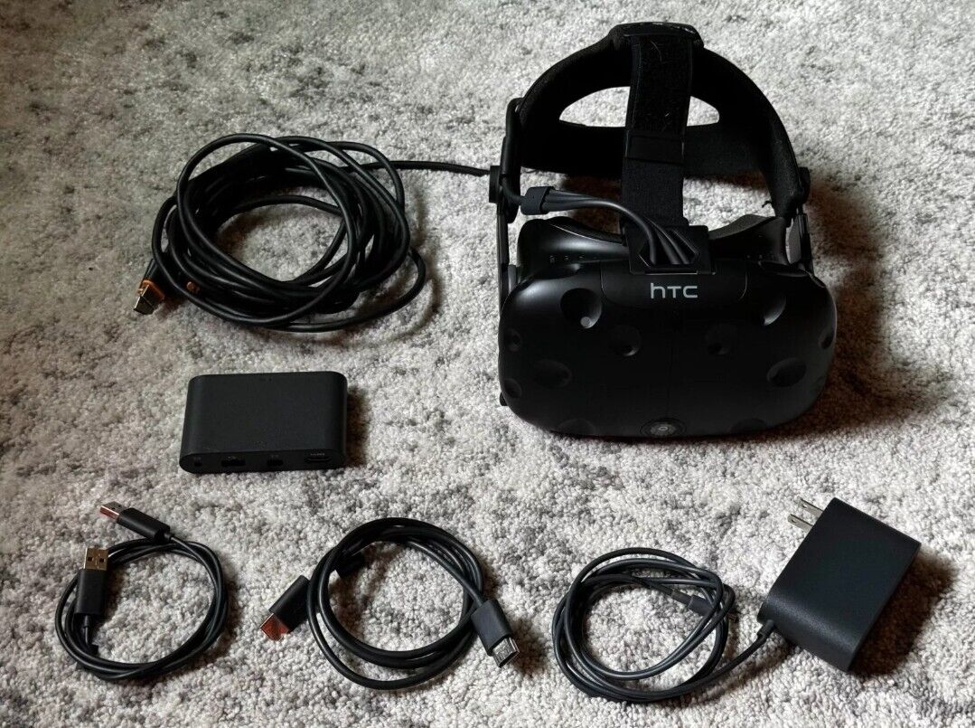 HTC Vive Complete Virtual Reality Kit