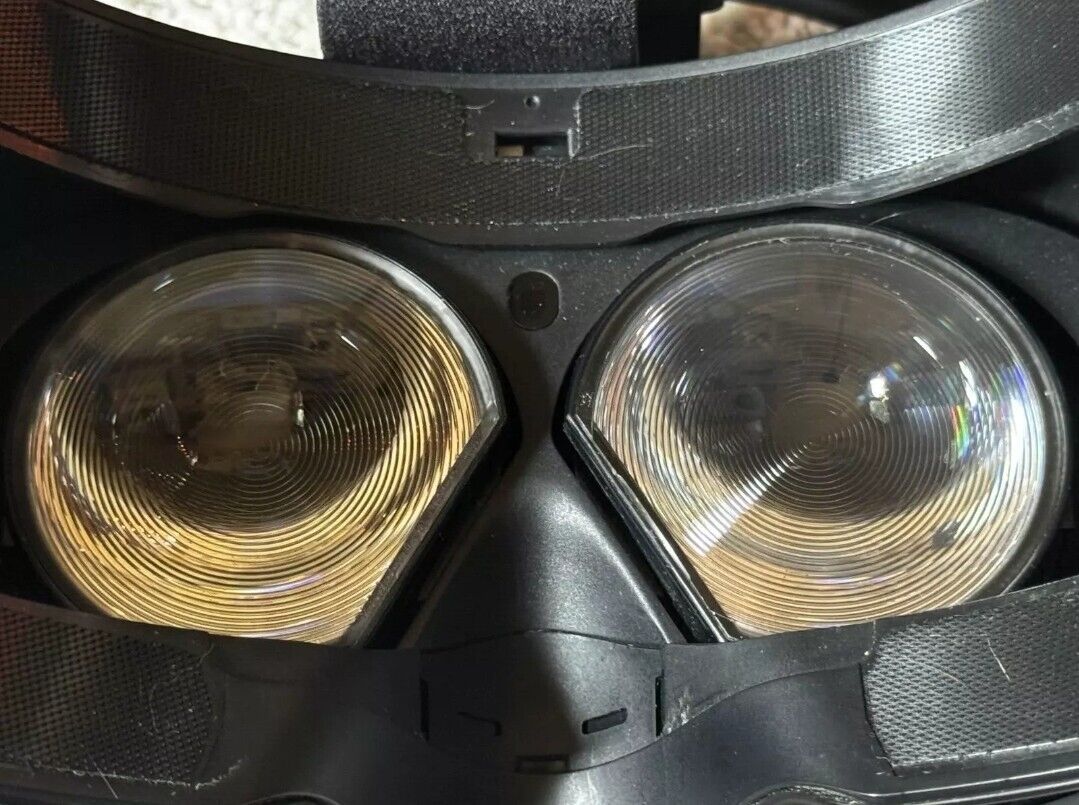 HTC Vive Complete Virtual Reality Kit