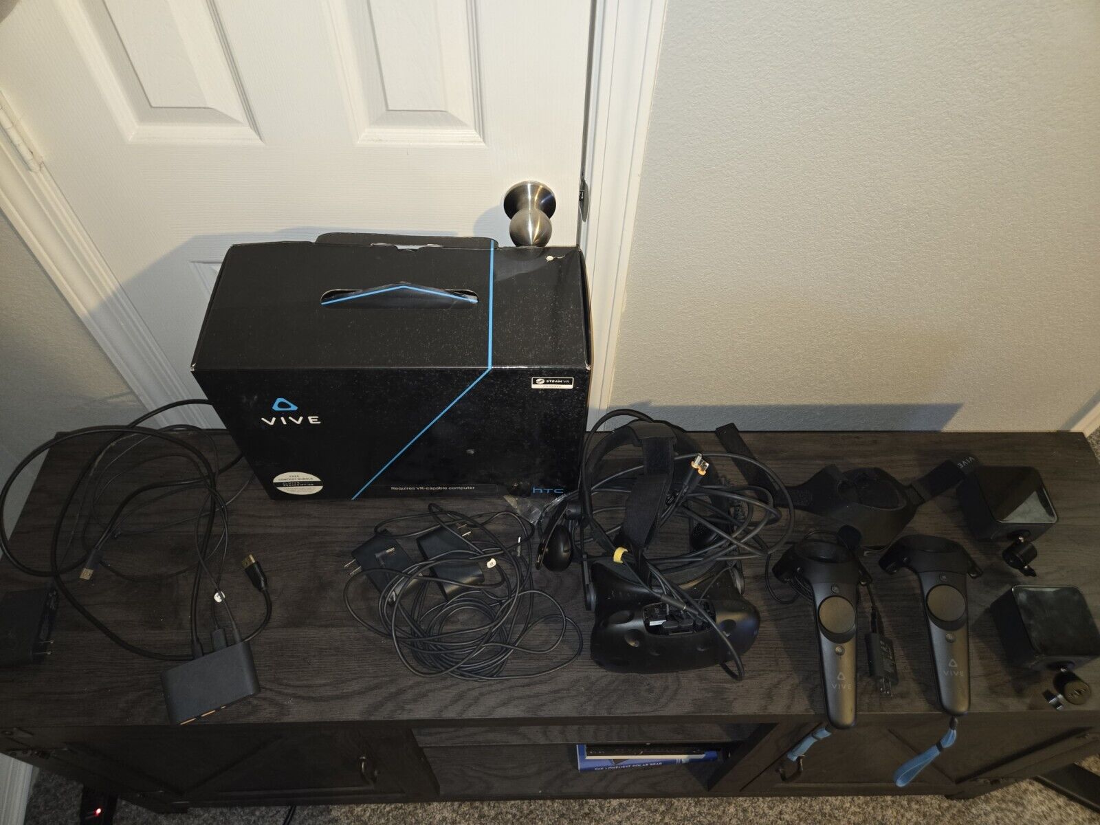 HTC Vive VR Gaming Headset (Model 99HAHZ024-00)