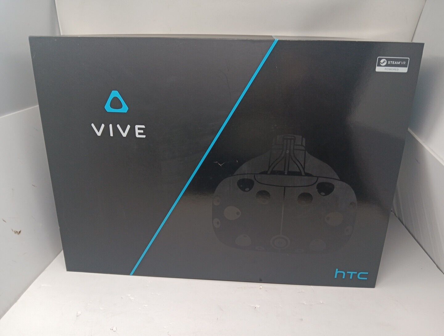 HTC Vive VR Headset System - Complete Bundle