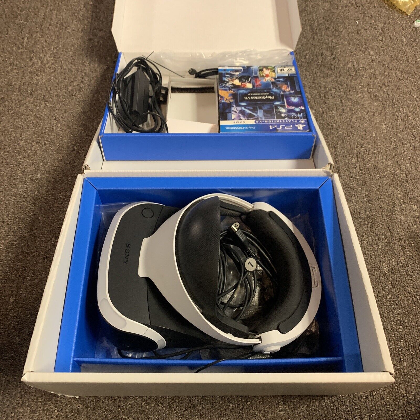 Sony PlayStation VR Headset with Processor Unit