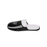 FOCO Las Vegas Raiders NFL Mens Sherpa Slide Slippers - M