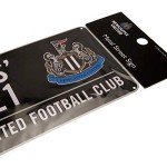 Newcastle United Color Street Sign - 16in x 7in - One Size