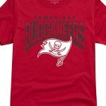 Junk Food Clothing x NFL - Tampa Bay Buccaneers - Bold Logo - Unisex Adult Short Sleeve Fan T-Shirt for Men and Women - Size X-Large