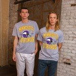 Junk Food Clothing x NFL - Minnesota Vikings - Team Helmet - Unisex Adult Short Sleeve Fan T-Shirt for Men and Women - Size Large