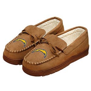 FOCO Los Angeles Chargers NFL Mens Team Logo Moccasin Slippers - L