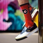 For Bare Feet NHL PHILADELPHIA FLYERS MVP Crew Sock Team Color Large