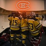 Ice Hockey Neon Sign,Sports Hockey Team,Ice Hockey LED Sign,Sport Neon Lights,Hockey Light,Hockey Club Decor,Hockey Gifts for Boys,Montreal Hockey Fans,Size 16.5 * 11.4 inches(XD101)