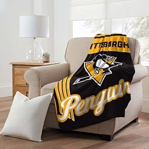 NORTHWEST NHL Pittsburgh Penguins 46" x 60" Microfiber Throw Blanket