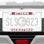 FANMATS 43963 NHL - Ottawa Senators License Plate Frame - White – Easy Installation on Truck, SUV, Car - Ideal Gift for Die Hard NHL Fan
