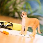 Safari Ltd. Florida Panther Figurine - Realistic 9" Model Figure - Fun Educational Wildlife Toy for Boys, Girls &Kids Ages 3+