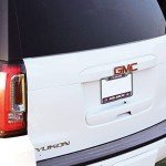 Rico Industries NHL Bling Chrome License Plate Frame with Glitter Accent, Colorado Avalanche