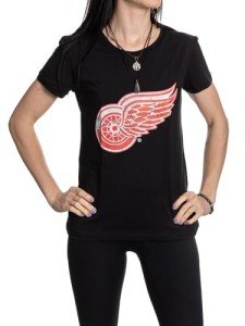 Calhoun NHL Surf & Skate Women's Distressed Print Fitted Crew Neck Premium T-Shirt (Detroit Red Wings, X-Large)