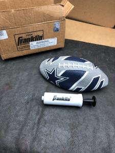 Franklin Sports NFL Dallas Cowboys Football - Youth Football - Mini 8.5" Rubber Ball - Perfect for Kids - Team Logos and Colors