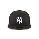 New Era unisex-adult New York Yankees Basic 59Fifty Fitted Cap Hat Black/White 11591127 (Size 7 1/8)